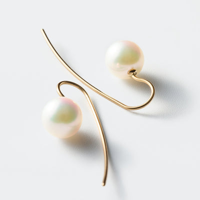 Focus_TrickleHookEarrings_AkoyaGreen_1x1_79ed1cb4-873a-4061-a59a-82ef430a1d4b - sCenes