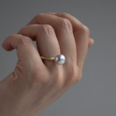 Hand アコヤ パール 真珠 リング ミニマル シンプル 着用