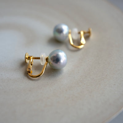 【ESSENTIALS】8.0-9.0mm Gray Akoya Clip-On Earrings  C