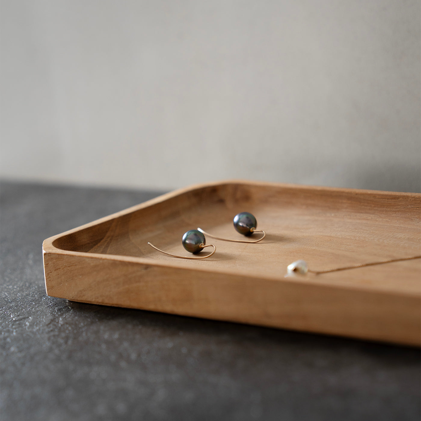 Trickle Hook Pierced Earrings - Tahitian Pearl