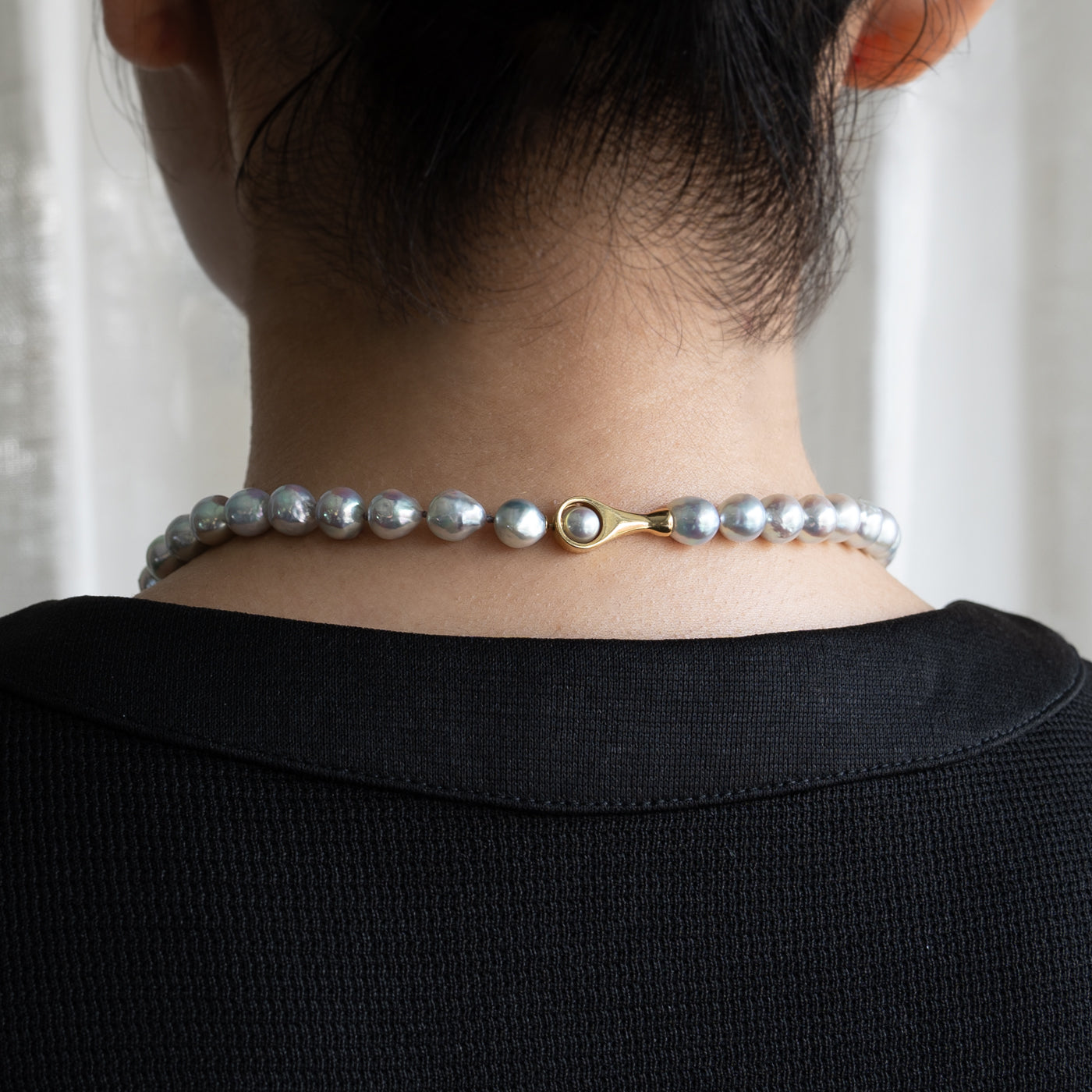 【ESSENTIALS】8.0-9.0mm Gray Akoya Pearl Necklace / J