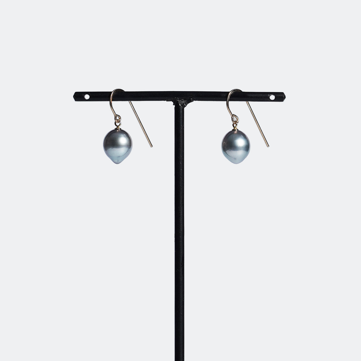 Trickle Hook Earrings - Tahitian Pearl