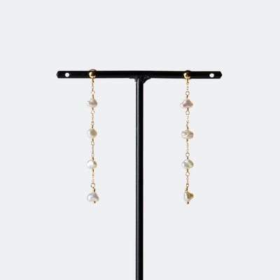 Main_PearlStation Pierced Earrings  アコヤ ケシ パール 真珠 ピアス ミニマル シンプル sCenes