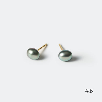Keshi Studs - 4mm Tahitian Keshi