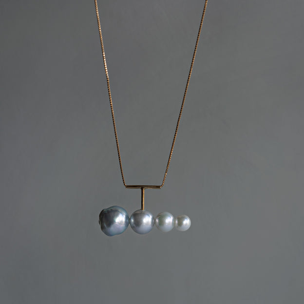 Graduated Pearl Fuyuu Necklace -Akoya