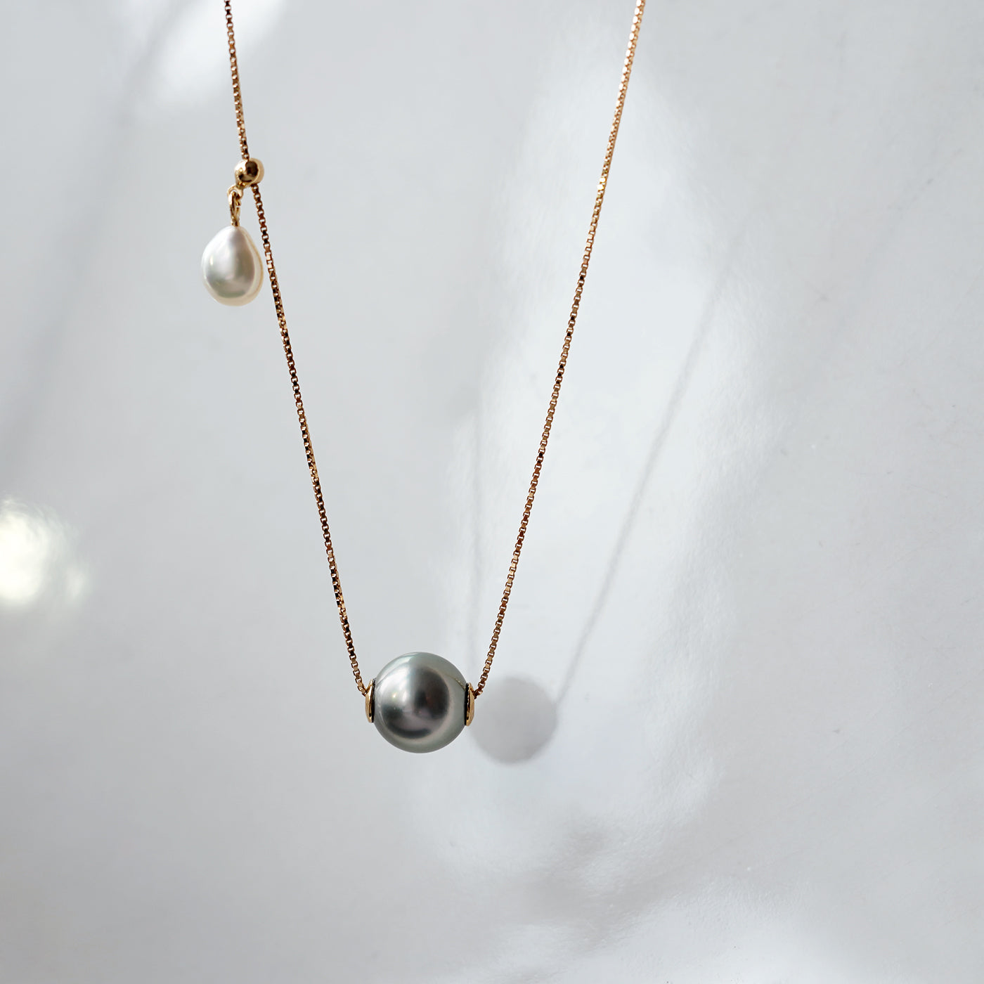 Wandering Pearl Chain Necklace - 黒蝶パール & アコヤケシ