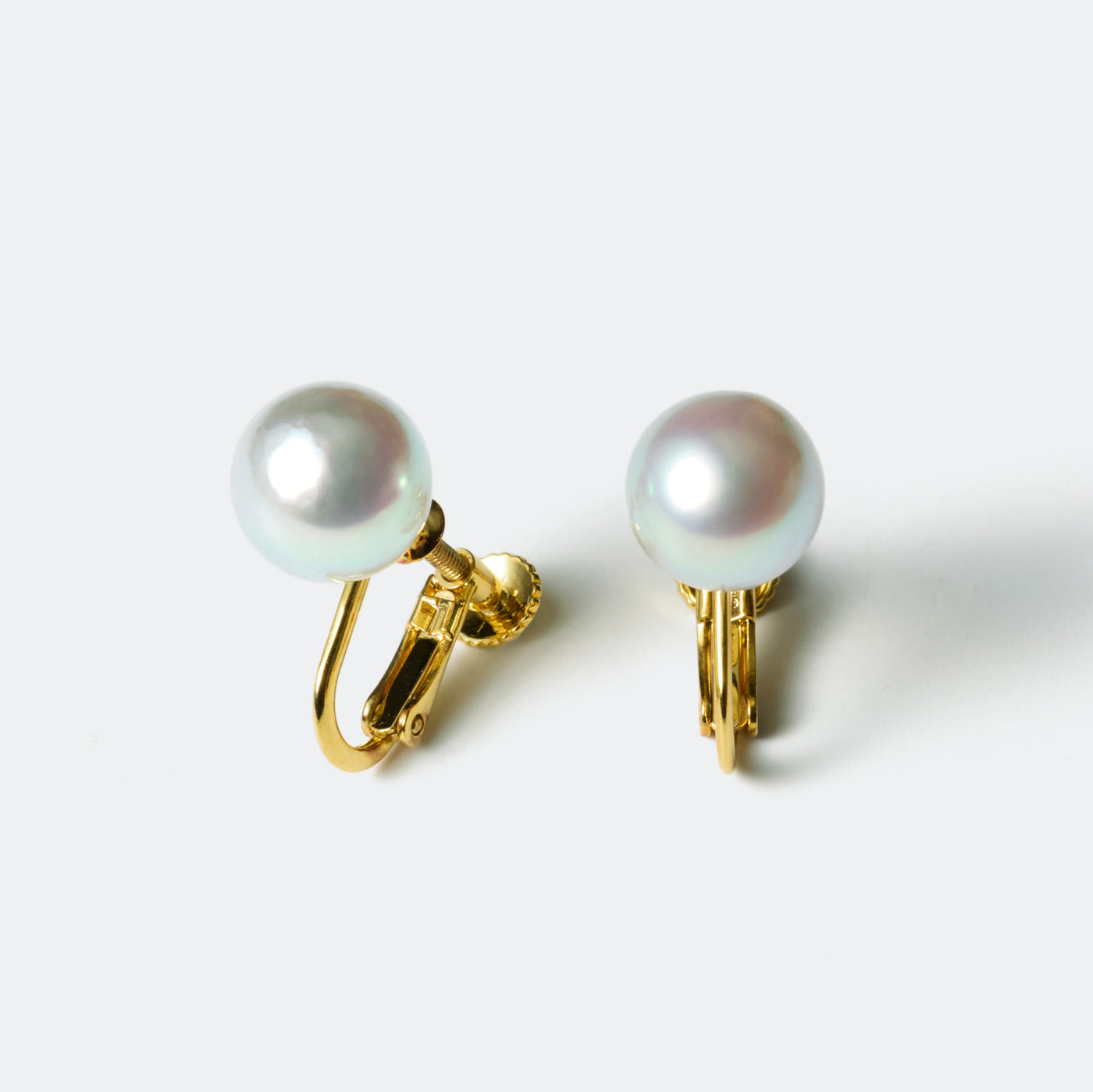 【ESSENTIALS】8.0-9.0mm Gray Akoya Clip-On Earrings  B