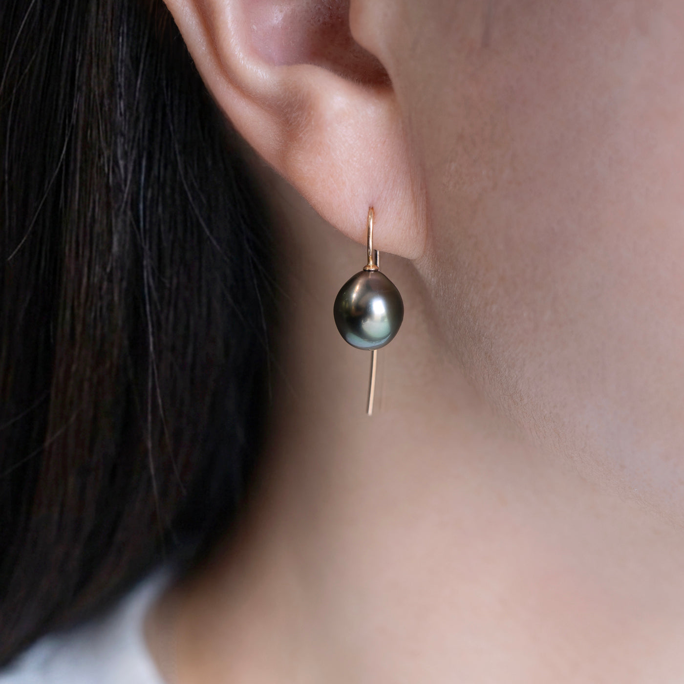 Trickle Hook Pierced Earrings - Tahitian Pearl
