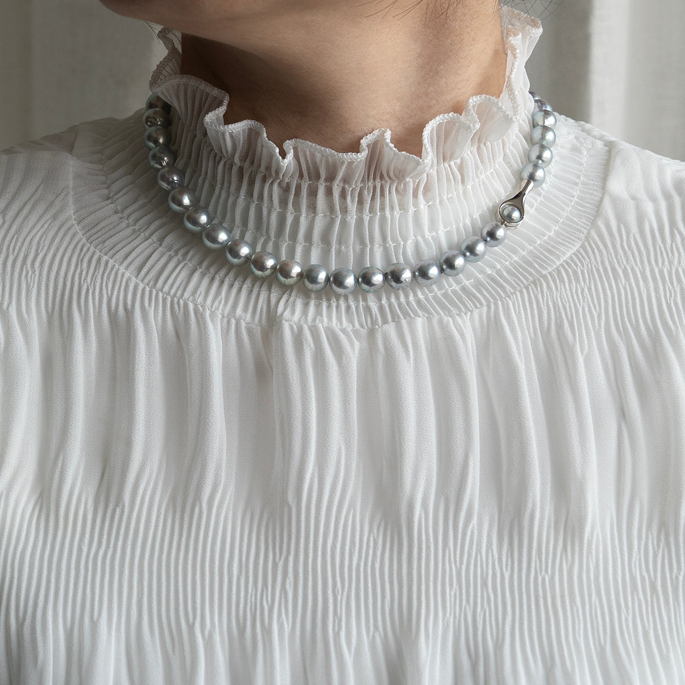 【ESSENTIALS】8.0-9.0mm Gray Akoya Pearl Necklace / K