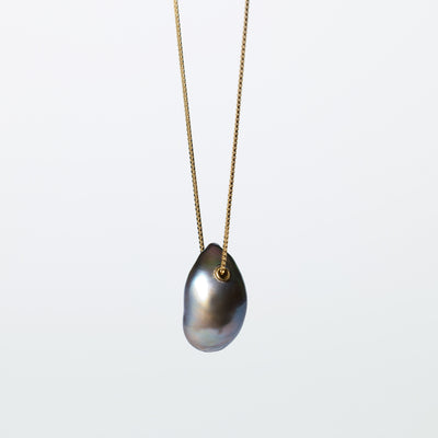 Side-W_250714_PearlTunnelNecklace-TahitianKeshi_02_1x1_1bac1ad9-617a-4804-8b2d-80351d0d4c97 - sCenes