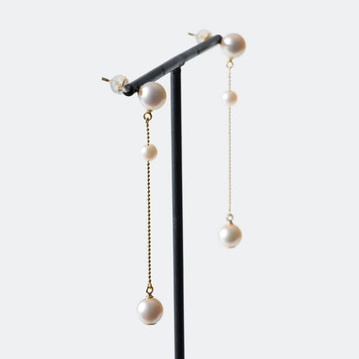 Side-tarasu_250804_earring-6_08_1x1_a6d279ae-4420-4b89-9bea-07a07b997f39 - sCenes