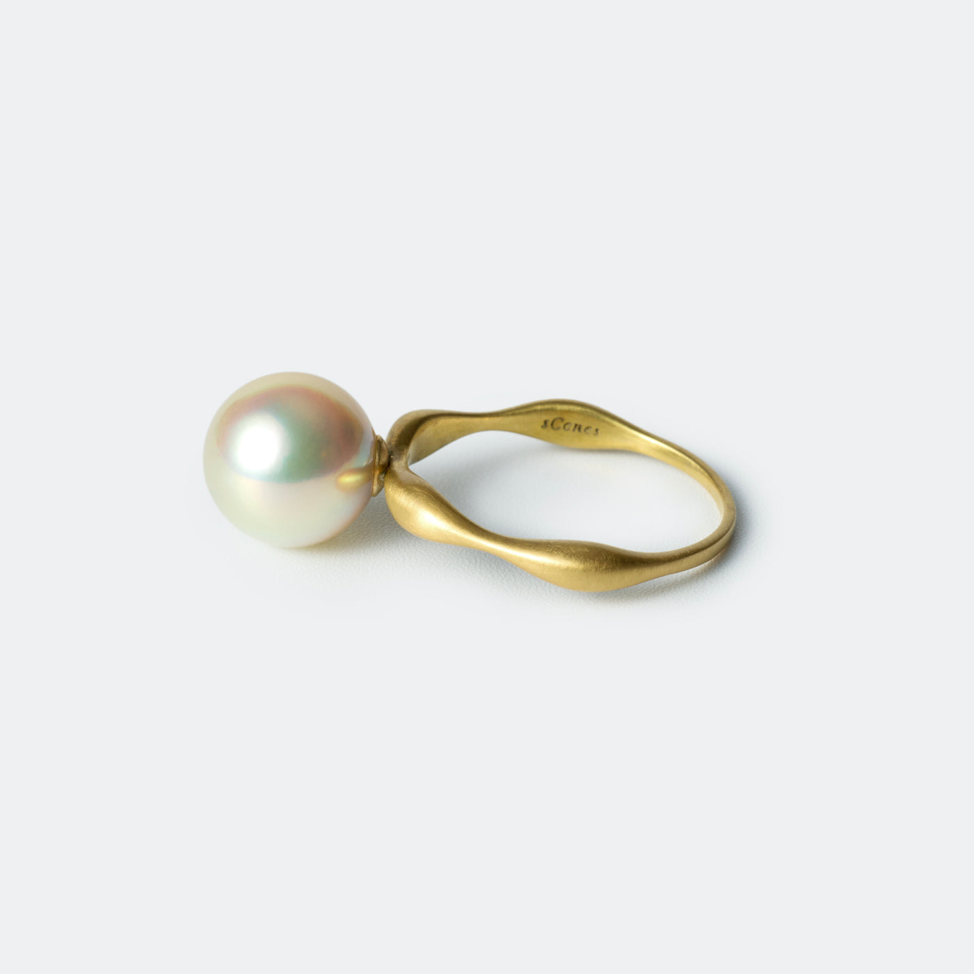 Flutter Ring -Akoya #8