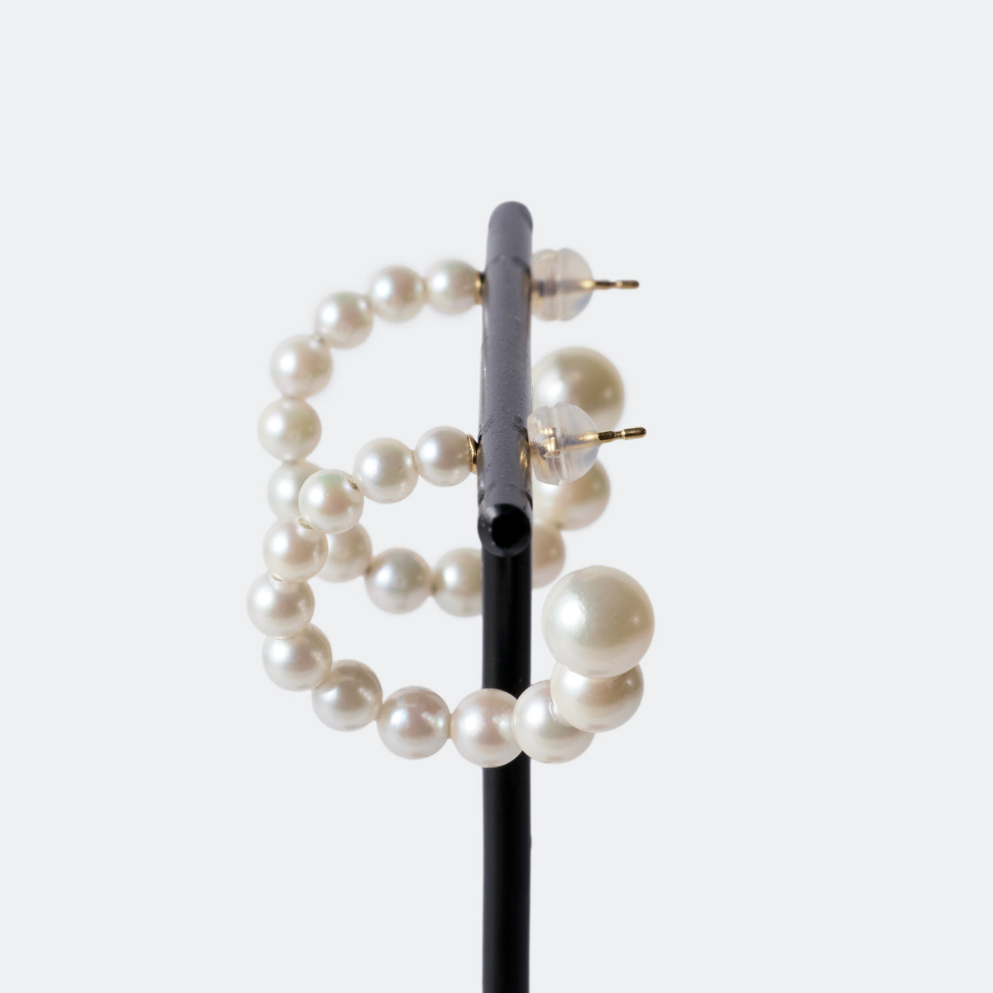 Graduated Pearl Twist Hoop Earrings - Akoya Pearl