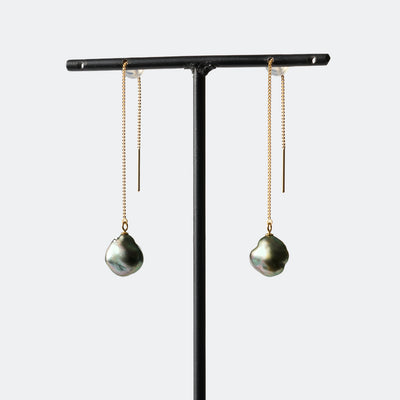 naname_250804_earring-1_02_1x1_24a84700-cd7e-48ca-b04e-bdb54887a9c4 - sCenes