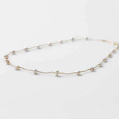 yokonaga-W_250714_PearlStationNecklace-AkoyaKeshi_02_1x1_3095306c-73bd-44a6-949c-845b62d1047a - sCenes