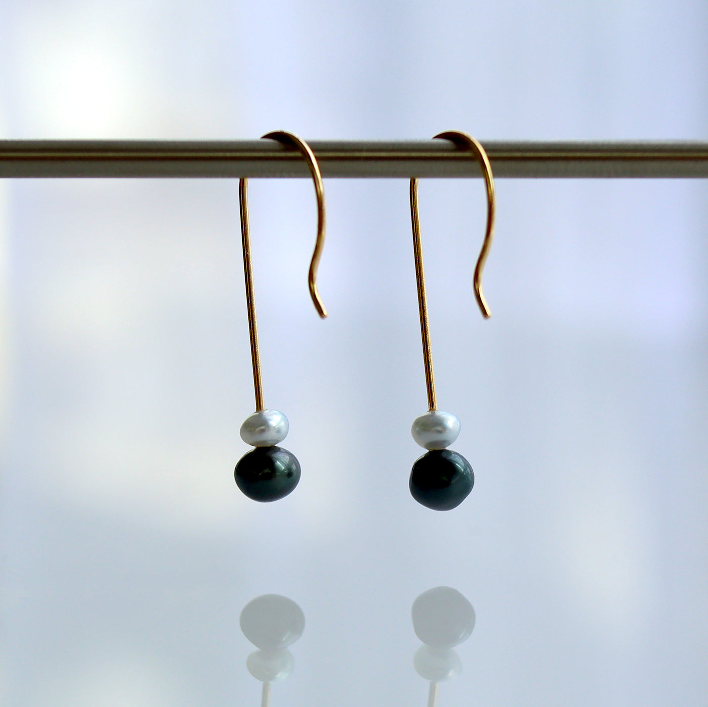 Two-Color Keshi Earrings - 18K YG