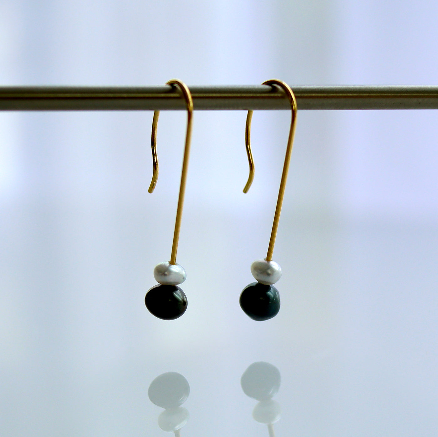 Two-Color Keshi Earrings - 18K YG