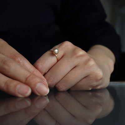 Gold_Keshi_Hand_IMG_5210 - sCenes