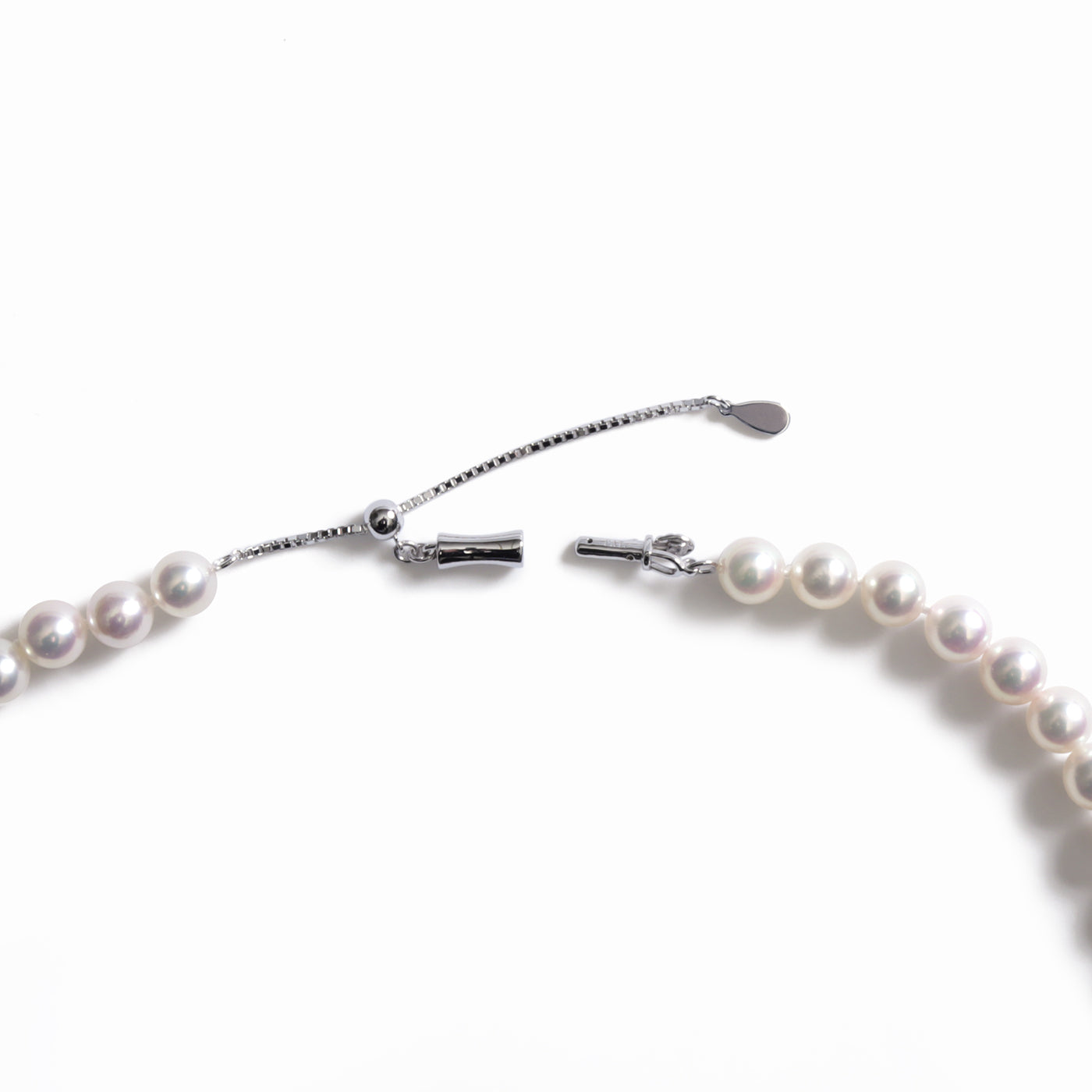 Akoya Pearl Necklace - 6.5-7.0mm ”花珠”アコヤパール